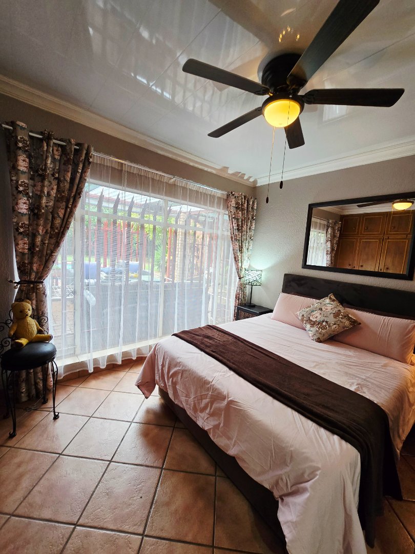3 Bedroom Property for Sale in Flimieda North West